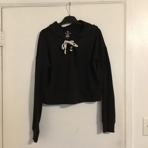 So cropped hoodie